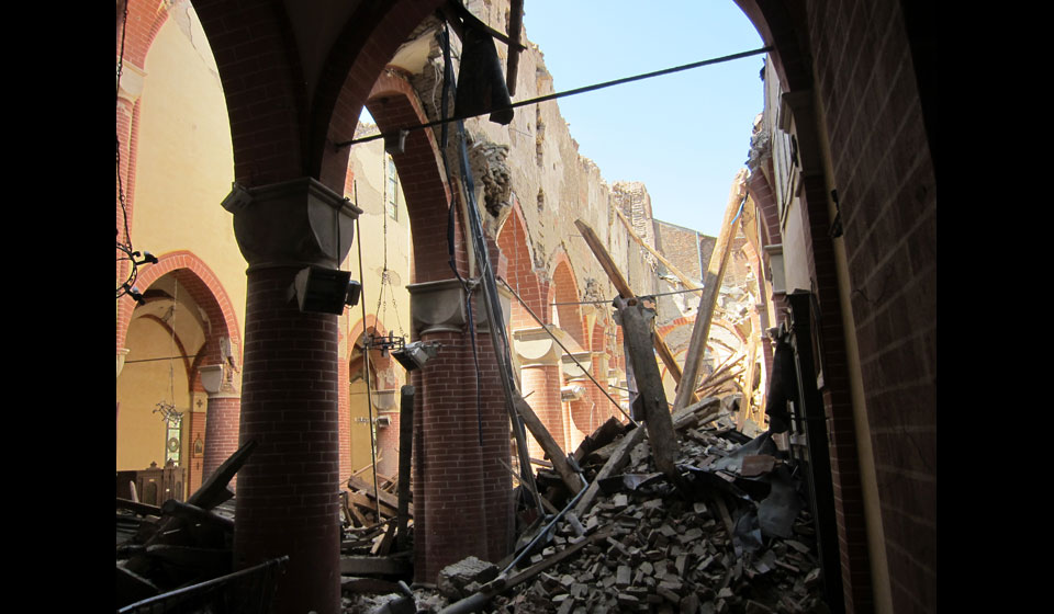 interno, crolli e lesioni