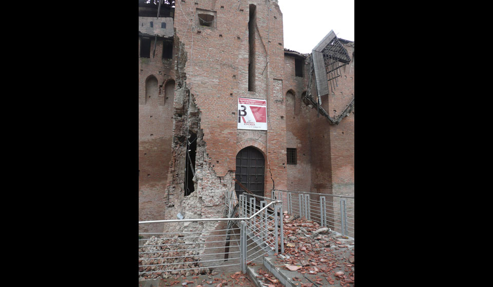 esterno, crolli e lesioni