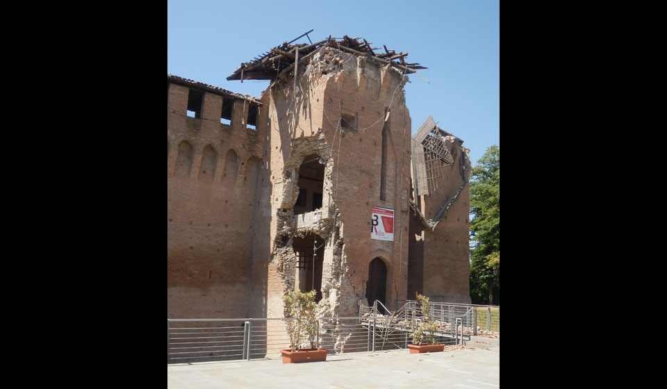 esterno, crolli e lesioni