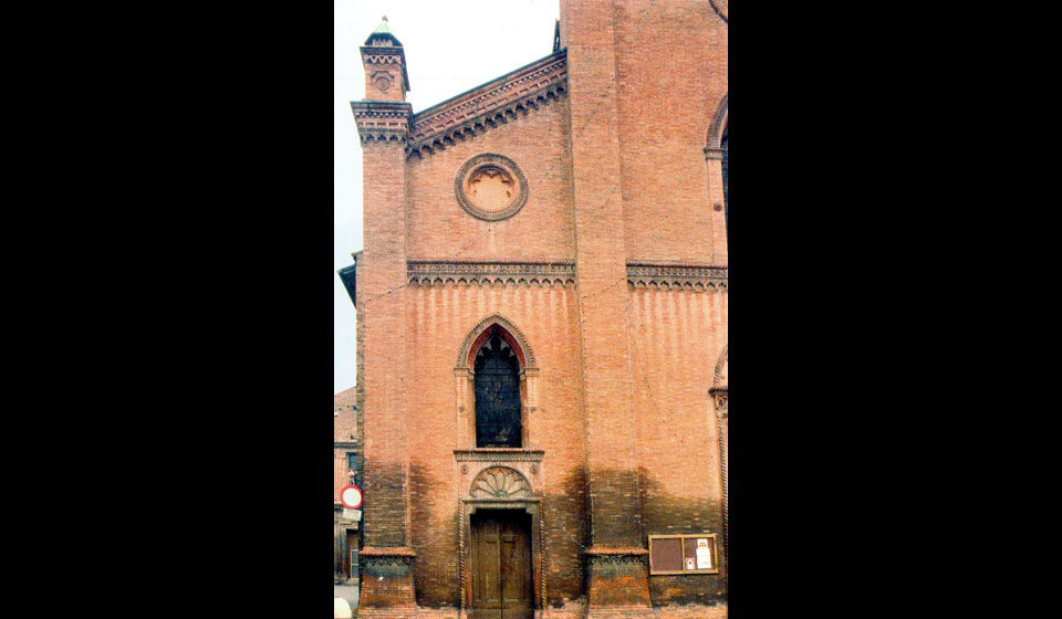 La facciata prima degli ultimi restauri, 1991