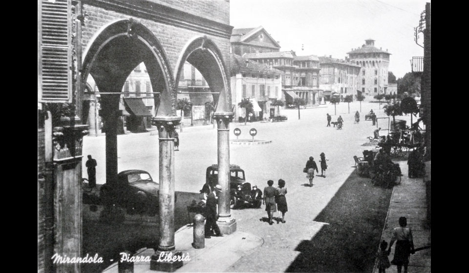 vedita della piazza, cartolina d'epoca