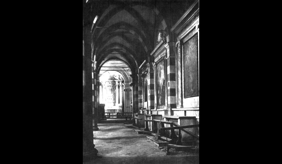 navata destra, tra il 1870 e il 1927